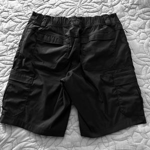 Duluth Trading Co Dry On The Fly 10” Cargo Shorts Size 10 Black